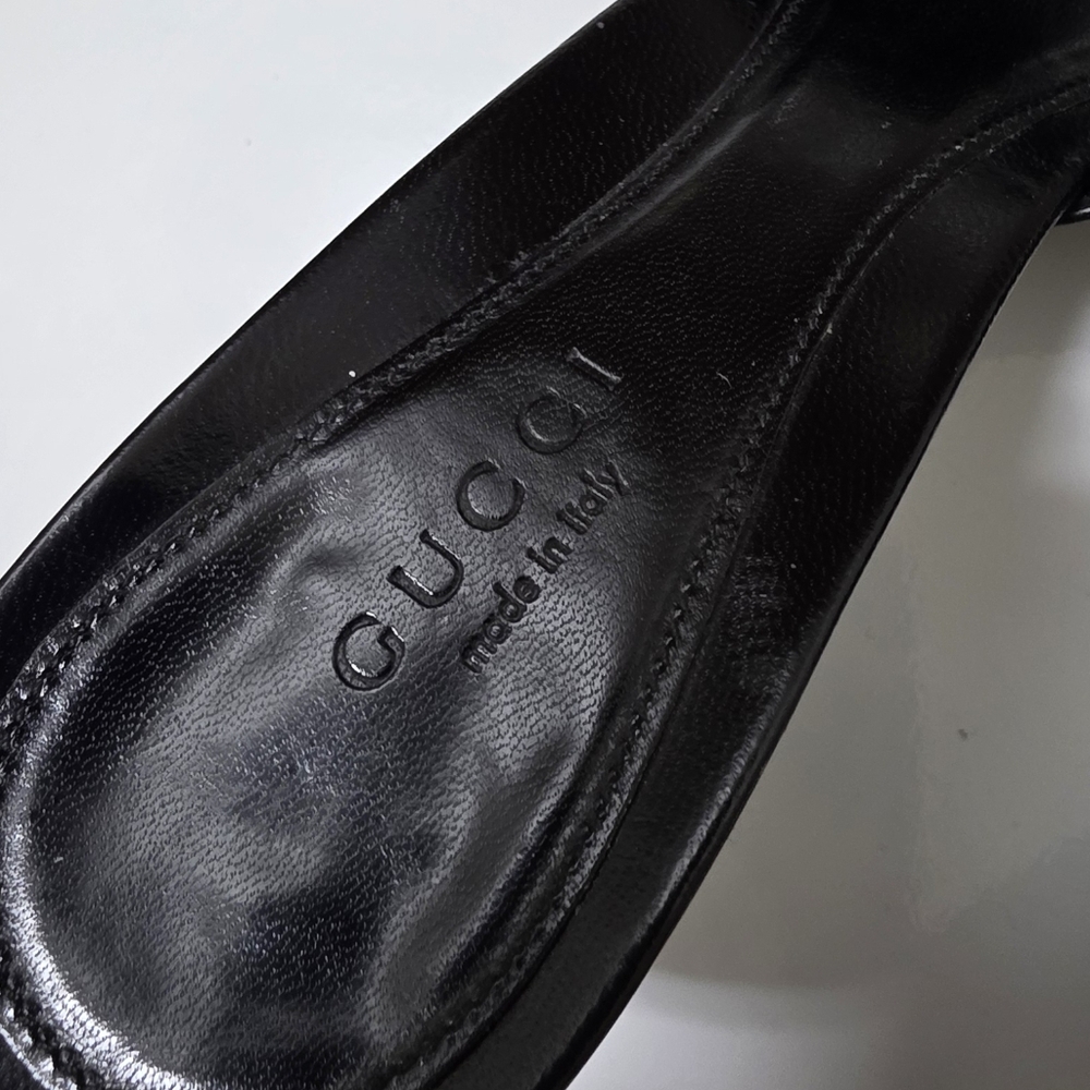 Gucci Black Leather Horsebit Kitten Heel Slides with Gold Hardware GG - Picture 5 of 9